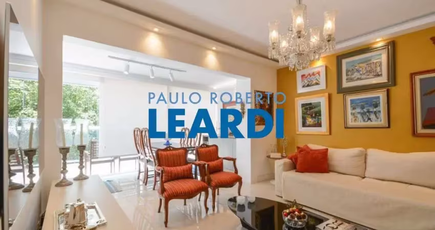 Apartamento à venda na Rua Coronel Diogo, 14, Aclimação, São Paulo