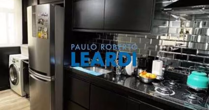 Apartamento à venda na Rua Vinte e Cinco de Janeiro, 180, Centro, São Paulo