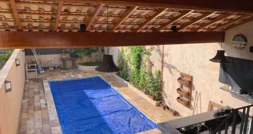Casa com 3 quartos à venda na Rua Florinéia, 66, Água Fria, São Paulo