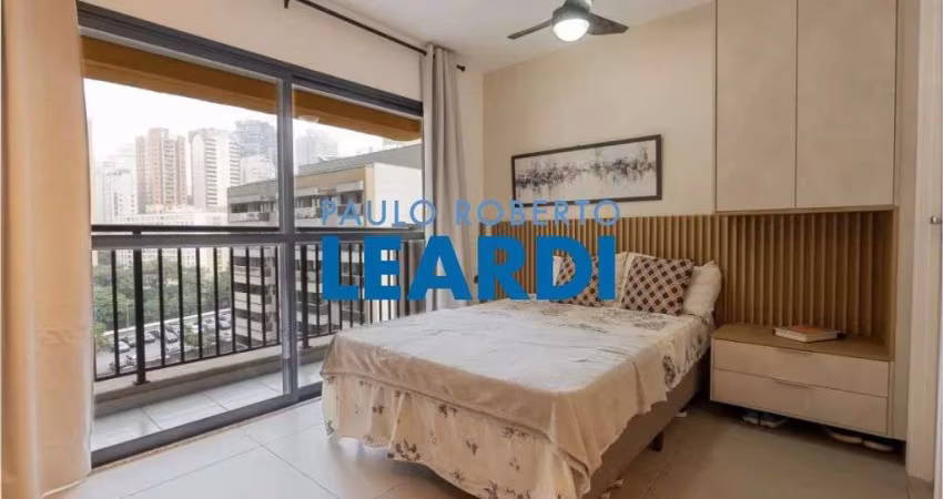 Apartamento à venda na Rua Doutor Penaforte Mendes, 69, Consolação, São Paulo