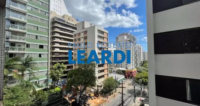 Apartamento à venda na Rua Bela Cintra, 1318, Jardim América, São Paulo