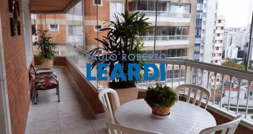 Apartamento à venda na Rua Cardoso de Almeida, 841, Perdizes, São Paulo