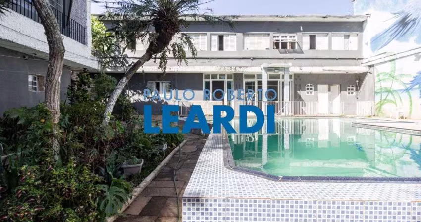 Casa à venda na Alameda Uapixana, 259, Planalto Paulista, São Paulo