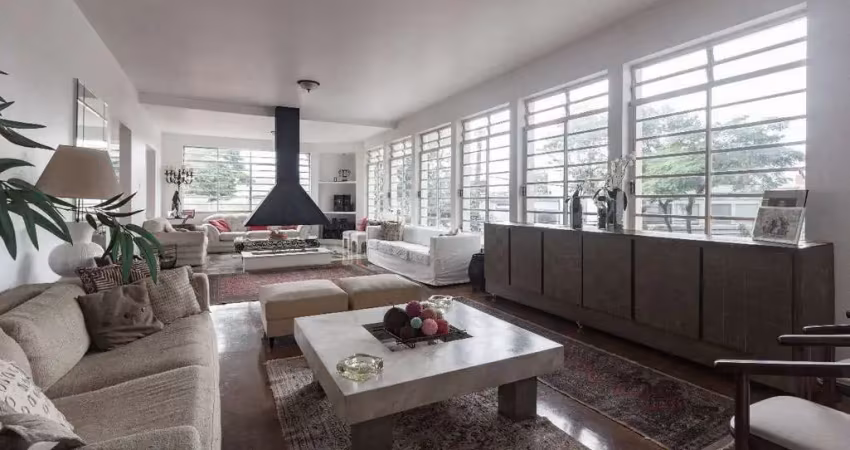 Casa com 5 quartos à venda na Rua Bauru, 436, Pacaembu, São Paulo