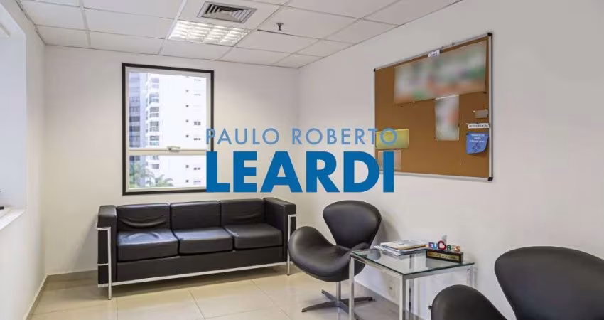 Ponto comercial à venda na Rua Helena, 335, Vila Olímpia, São Paulo
