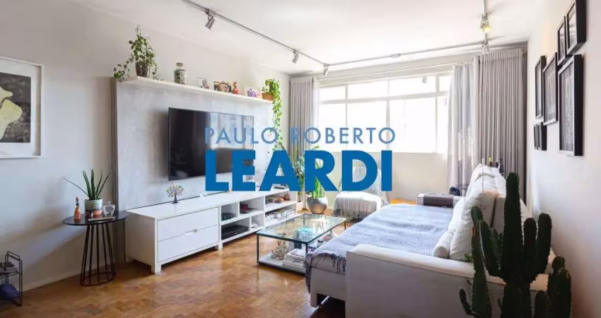 Apartamento à venda na Rua Apiacás, 127, Perdizes, São Paulo