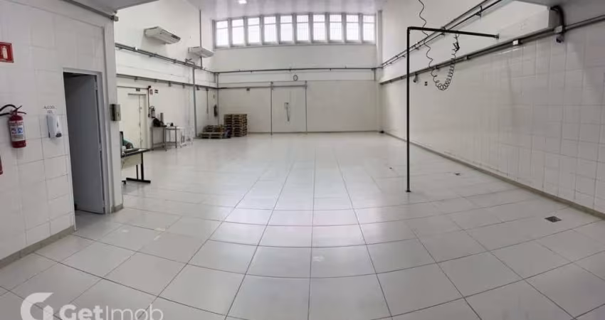 Prédio para alugar na Rua Faustolo, 897, Água Branca, São Paulo