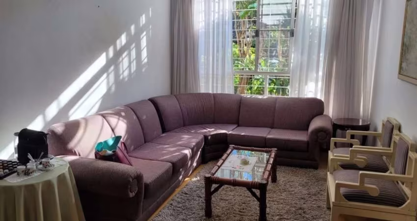Casa com 3 quartos à venda na Bryaxis, 7, Vila Nova Conceição, São Paulo