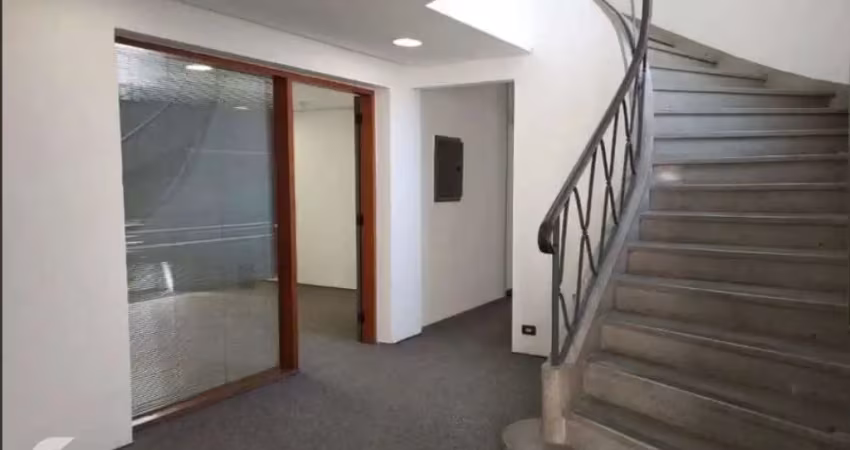 Ponto comercial para alugar na Rua Diogo Moreira, 135, Pinheiros, São Paulo