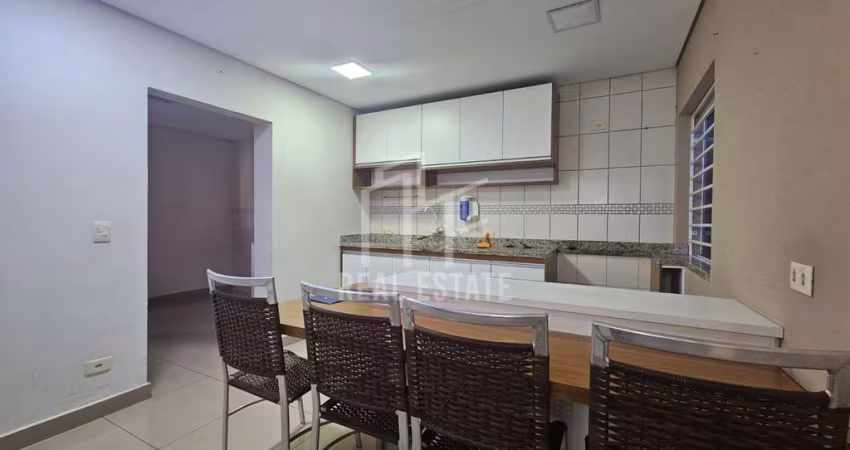 Casa 3 Dormitórios para Locação no Jardim Presidente, Londrina-PR
