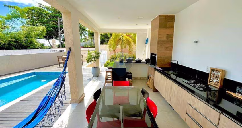 Vilas do Atlântico Casa de Alto Padrão com 460m² de área total - Oportunidade
