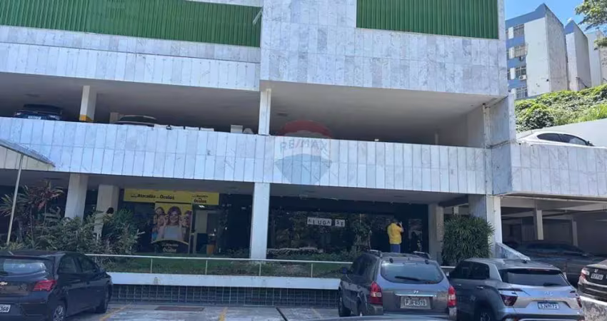 Seu negócio no tradicional centro médico garibaldi, sala com 124m² na av. garibaldi!