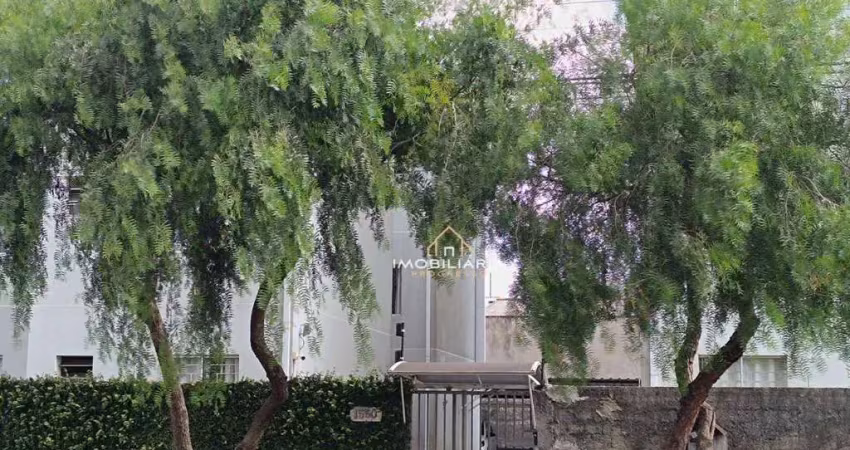Apartamento com 2 dormitórios à venda, 50 m² por R$ 205.000 - Sítio Cercado - Curitiba/PR