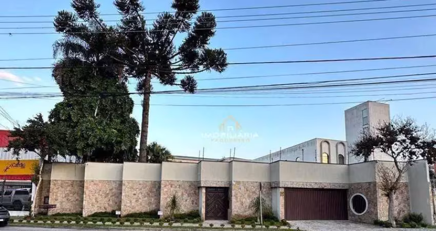 Casa com 6 dormitórios e 4 suítes à venda, 560 m² por r$ 2.800.000 - parolin
