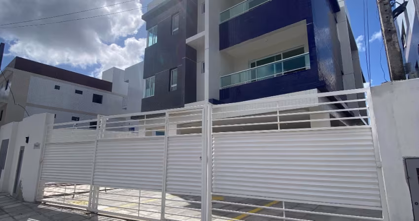 Apartamento No Bairro Cristo com Varanda 57m