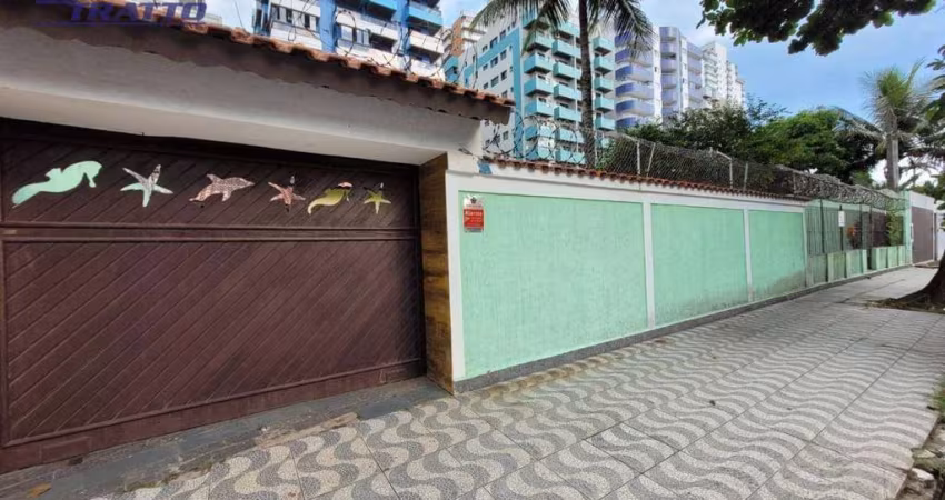 Casa com 4 dormitórios à venda por R$ 3.500.000,00 - Canto do Forte - Praia Grande/SP