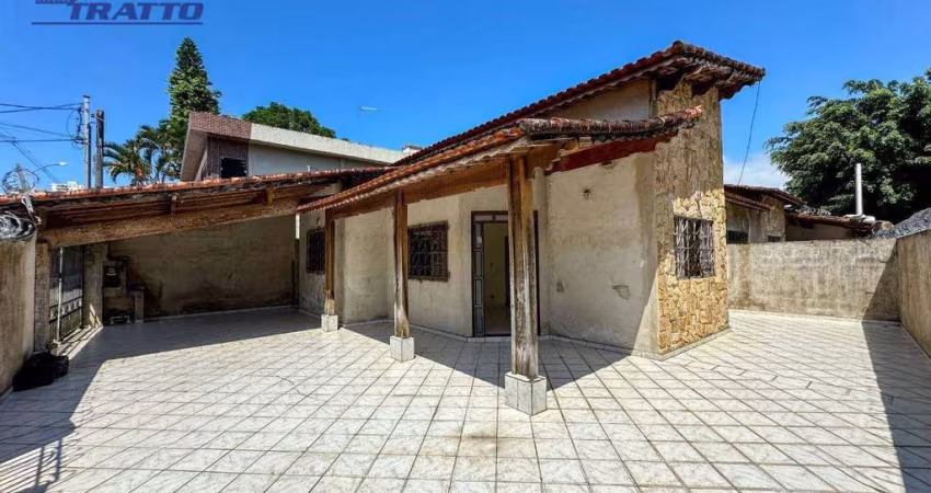 Casa com 2 dormitórios à venda, 75 m² por R$ 730.000,00 - Canto do Forte - Praia Grande/SP