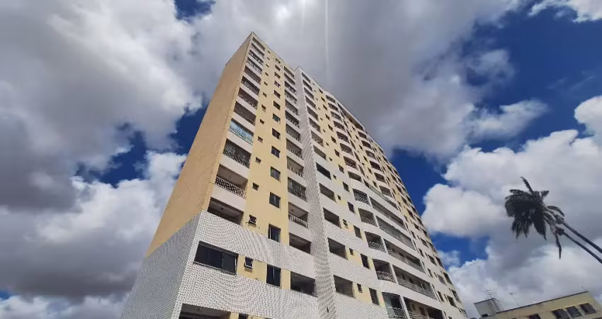 Apartamento super ventilado a poucos metros av silas munguba!