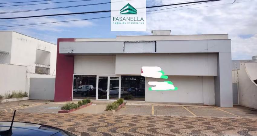 Casa comercial com 5 salas à venda no Centro, Araraquara 