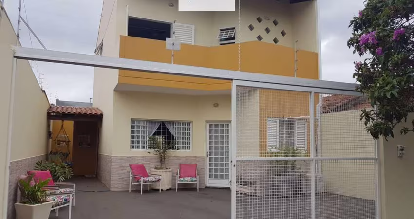 Casa com 3 quartos à venda no Parque Igaçaba, Araraquara 