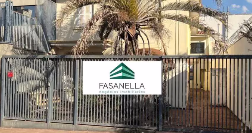 Casa comercial com 4 salas à venda no Centro, Araraquara 
