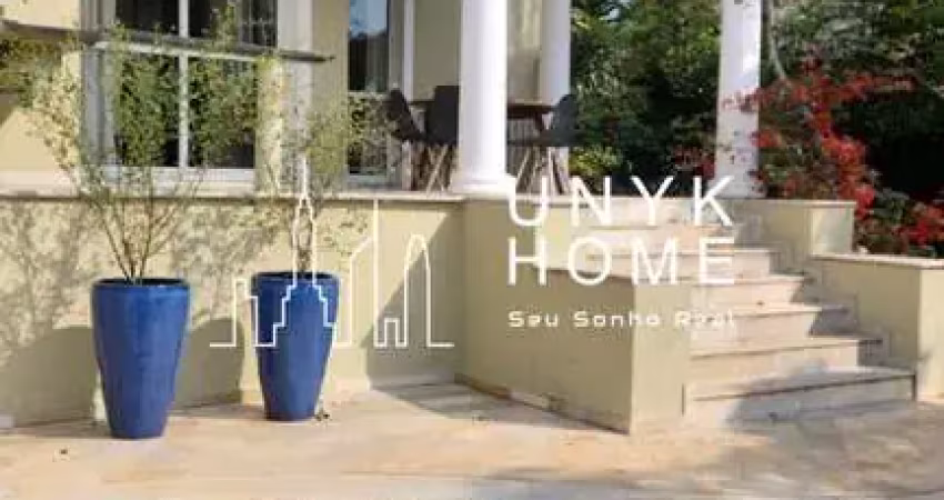 Aluga-se e vende-se casa mobiliada em condomínio no alphaville