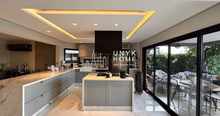 Casa á  Venda   em  Alphaville com 3 Suítes