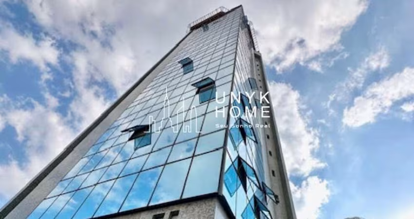 EDIFÍCIO COMERCIAL INTEIRO À VENDA EM SANTANA. Com Heliponto e a apenas 2 quadras do Metrô Santana.
