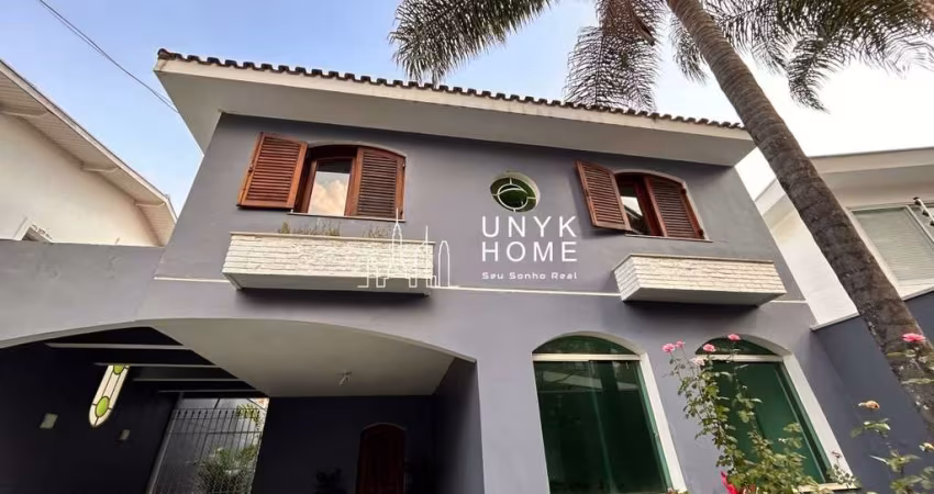 Aluga-se , ou, vende-se - casa com 4 dormitórios , churrasqueira e quintal.