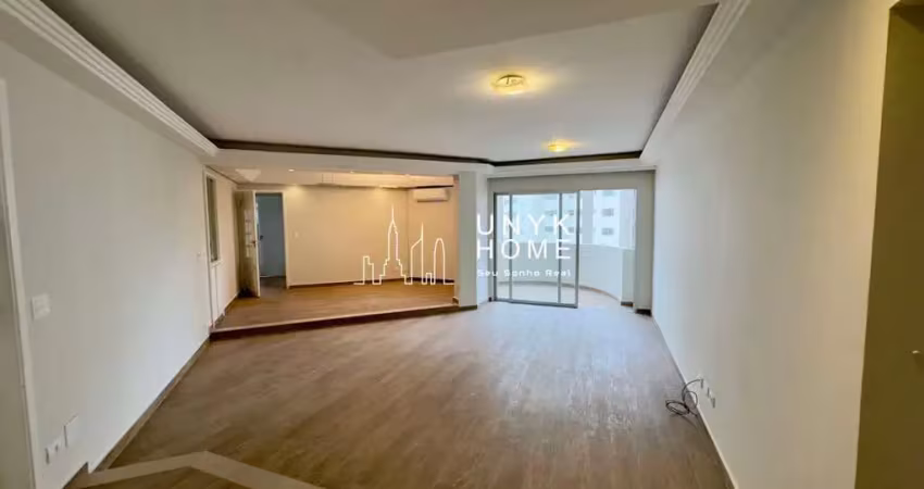 Apartamento para alugar com 140m², 3 dormitórios, varanda e 2 vagas em moema