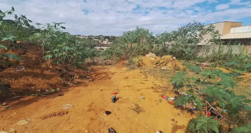 Terreno à venda na Avenida C, Perocão, Guarapari