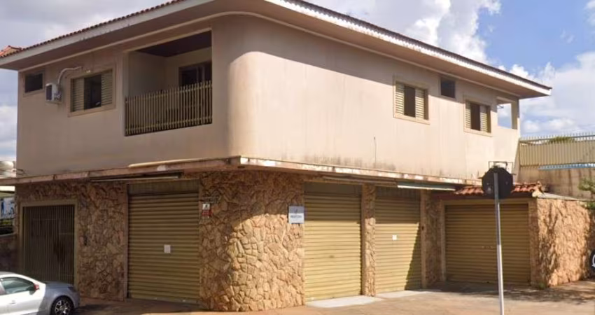 Sobrado para Venda em Ribeirão Preto, Parque das Andorinhas, 3 dormitórios, 1 suíte, 2 banheiros, 2 vagas