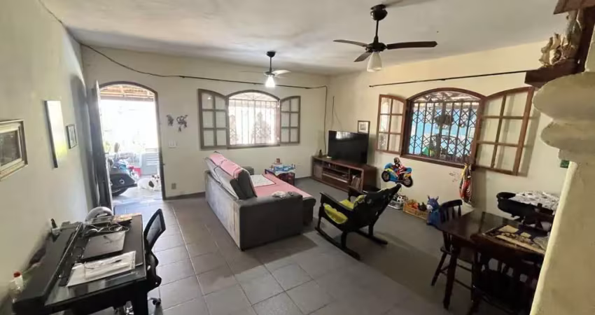Casa para Venda em Saquarema, Nova Itaúna, 3 dormitórios, 1 suíte, 3 banheiros, 3 vagas