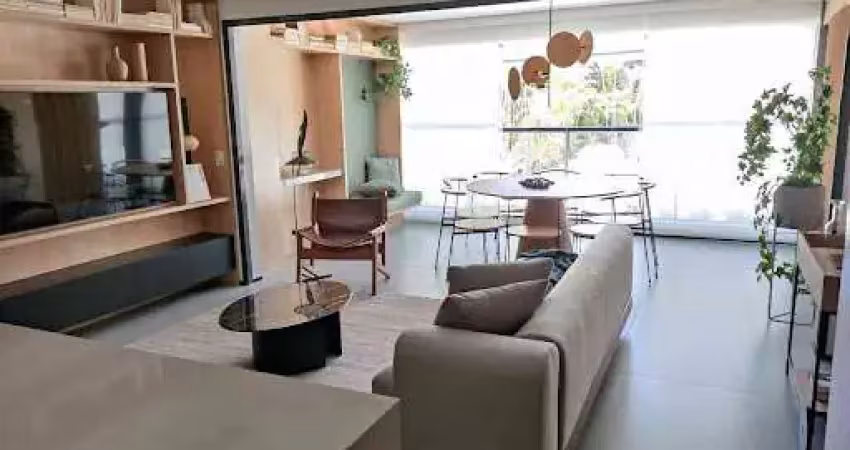 Apartamento amplo, 2 dormitórios, 1 vaga na vila madalena