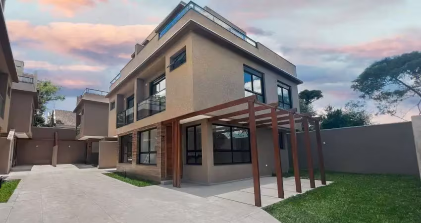Casa com 3 quartos à venda na Rua Antônio Muzzillo, 111, Tingui, Curitiba