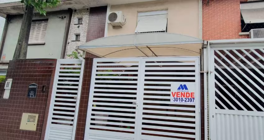 Sobrado com 2 quartos, Ponta da Praia, Santos - R$ 770 mil, Cod: 3002216