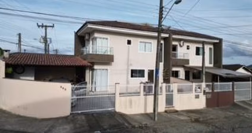 GEMINADO DE ESQUINA