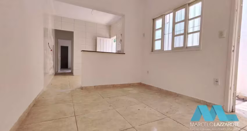 Casa geminada 2 quartos, 2 vagas, no Maracanã em Praia Grande