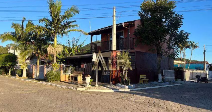 Casa comercial com 2 salas à venda na Rua Pedro Ferreira, 47, Armação, Penha
