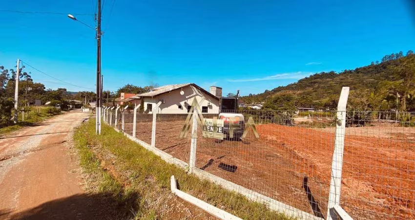 TERRENO DE 420M2 NO BAIRRO ESCALVADOS
