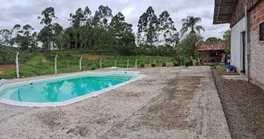 Chácara com 4 dormitórios à venda, 12000 m² por R$ 2.000.000,00 - Escalvados - Navegantes/SC