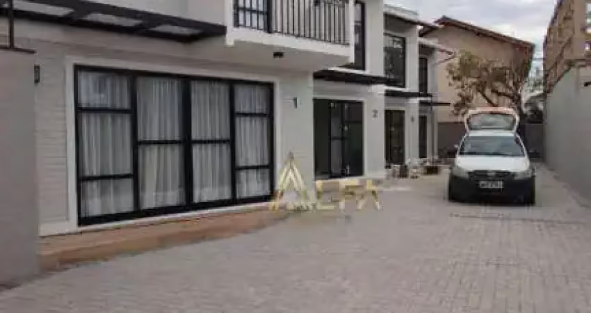 Sobrado 70 metros da praia em condomínio fechado à venda, 60 m² por r$ 750.000 - centro - penha/sc