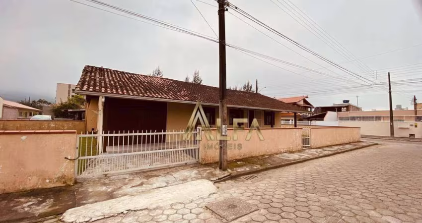 CASA COM 3 DORMITÓRIOS NO GRAVATÁ EM NAVEGANTES