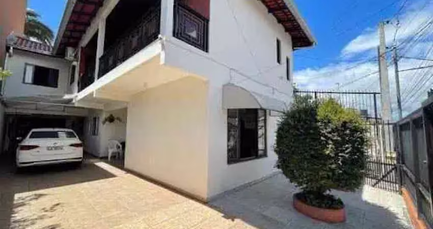 Casa com 4 dormitórios à venda, 203 m² por R$ 2.500.000,00 - Barra Sul - Balneário Camboriú/SC
