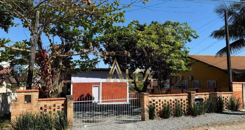 Casa com 5 dormitórios à venda, 130 m² por R$ 900.000,00 - Armação - Penha/SC