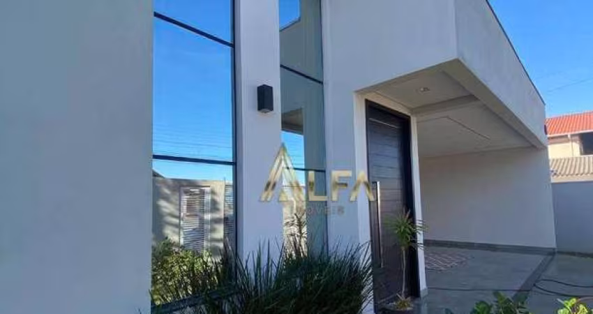 Casa Alto Padrão com 3 dormitórios sendo 1 suite à venda, 161 m² por R$ 1.500.000 - Meia Praia - Navegantes/SC
