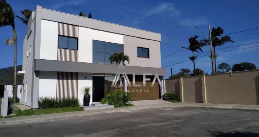 Casa com 4 dormitórios à venda, 250 m² por R$ 2.950.000,00 - Barra - Balneário Camboriú/SC