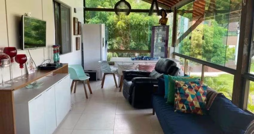 Excelente apartamento Mobiliado com 162,00m² de área útil em Gravatá.