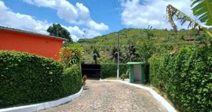Excelente chácara localizada no bairro de Mercês no Cabo de Santo Agostino