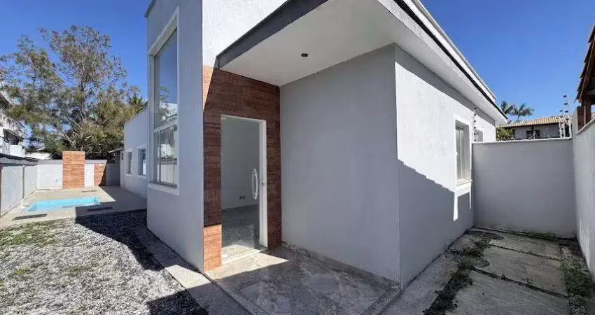 Casa para venda em rio das ostras, enseada das gaivotas, 3 dormitórios, 1 suíte, 3 banheiros, 2 vagas